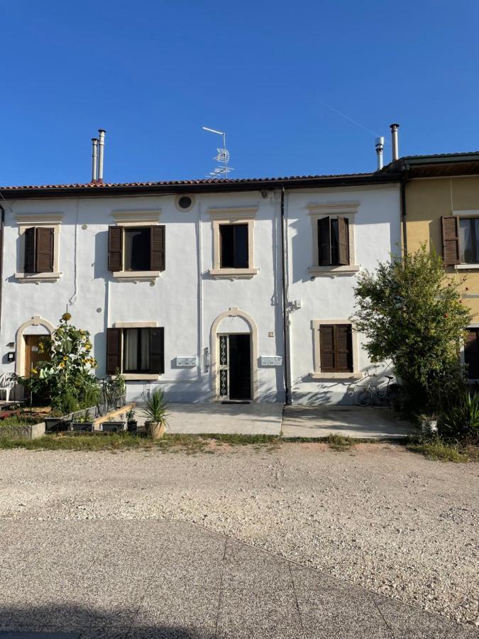 Apartament Residenza Il Melograno Fiera Werona Zewnętrze zdjęcie